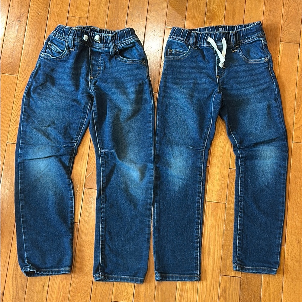 GAP Stretch Slim Denim Jeans set of two pairs for boys size small (6-7)